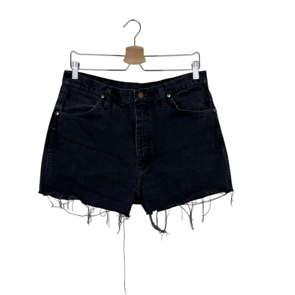 Wrangler Vintage Denim Cut Off Shorts in Black Size 34